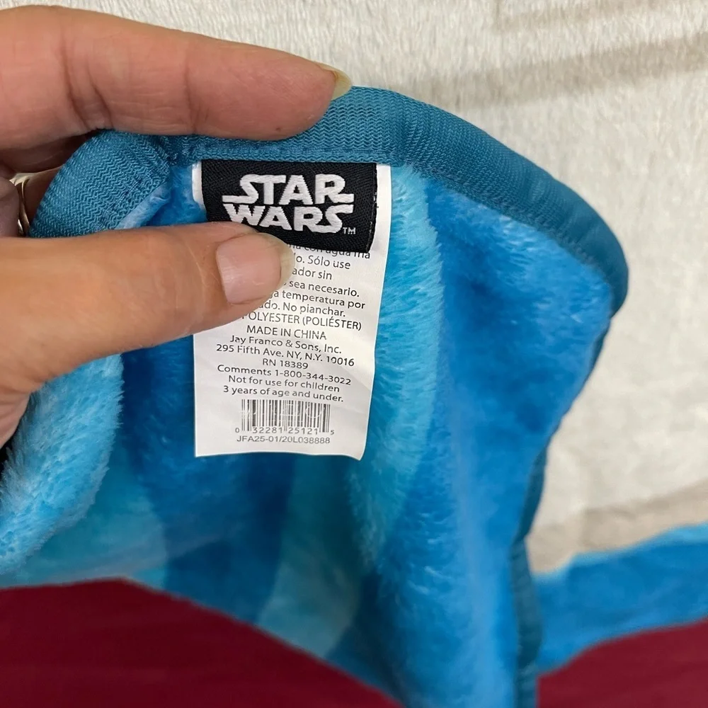Star Wars The Mandalorian Soft Throw